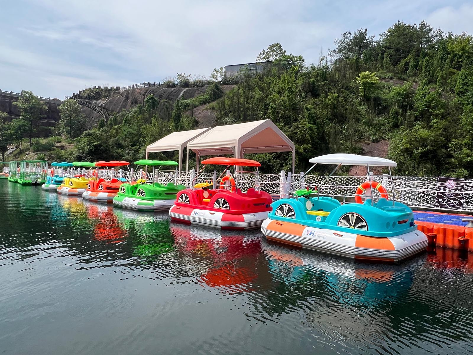 china electric supercar bumper boat manufacture china electric supercar bumper boat manufacture